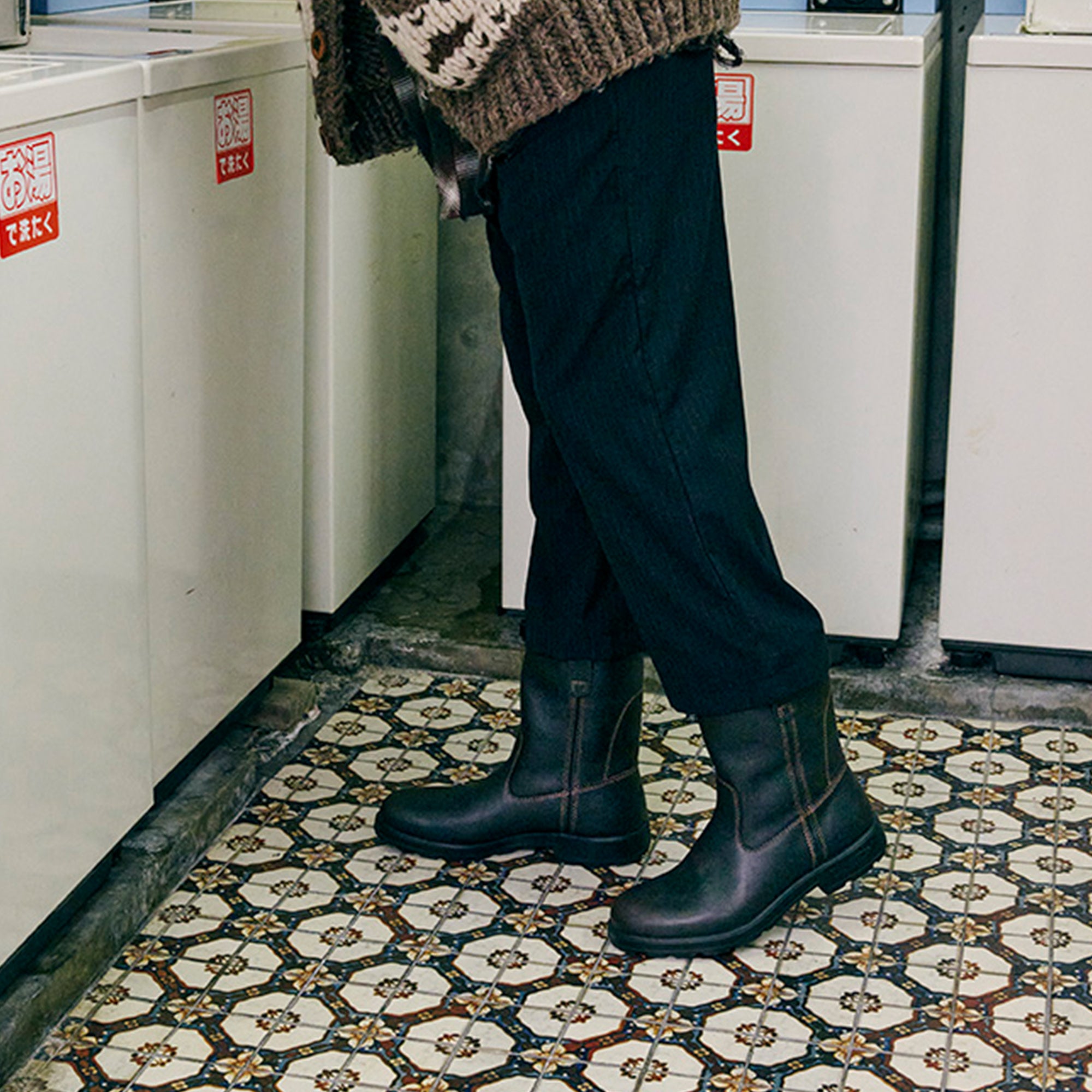 Men's Originals #2528 - Image 5