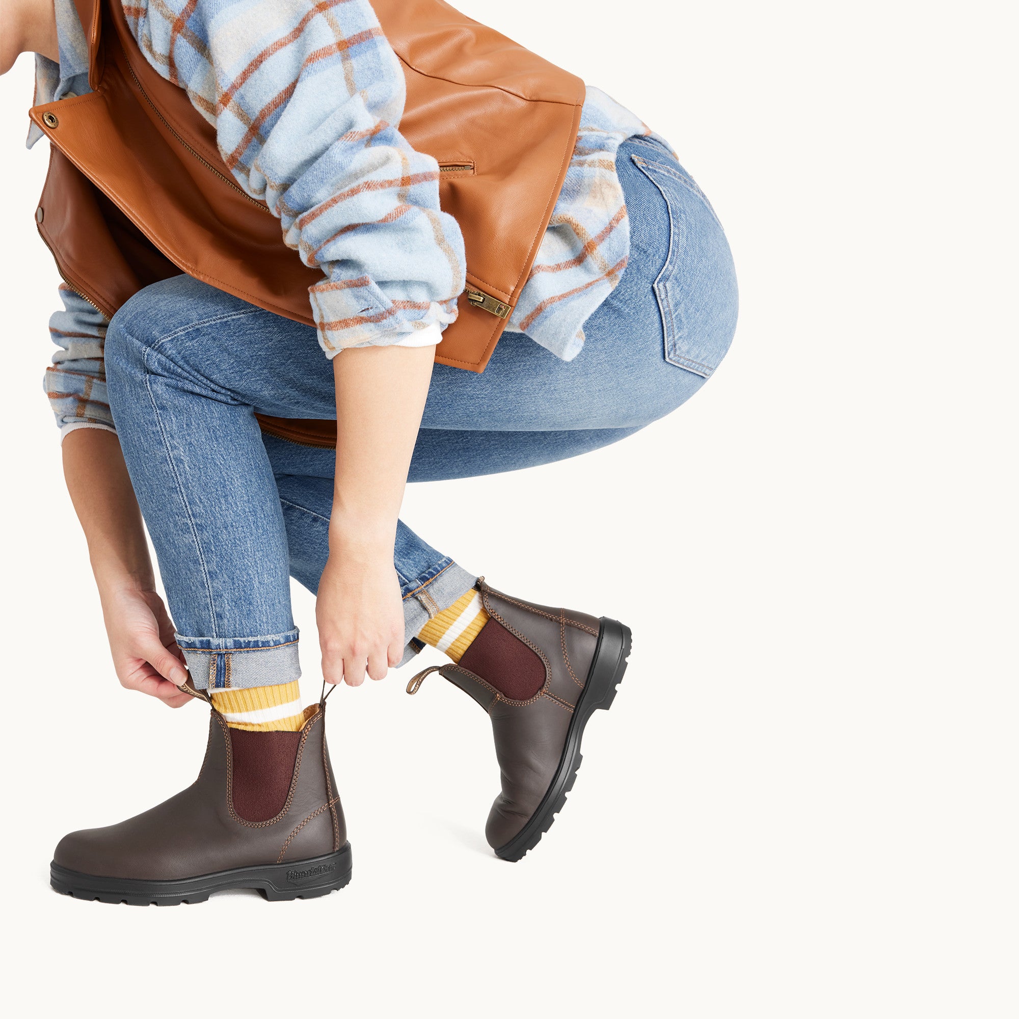 Women's Classics #550 - Image 8